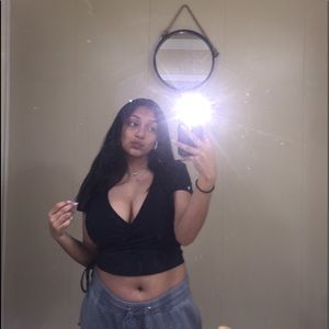 Meet your Posher, Hailey